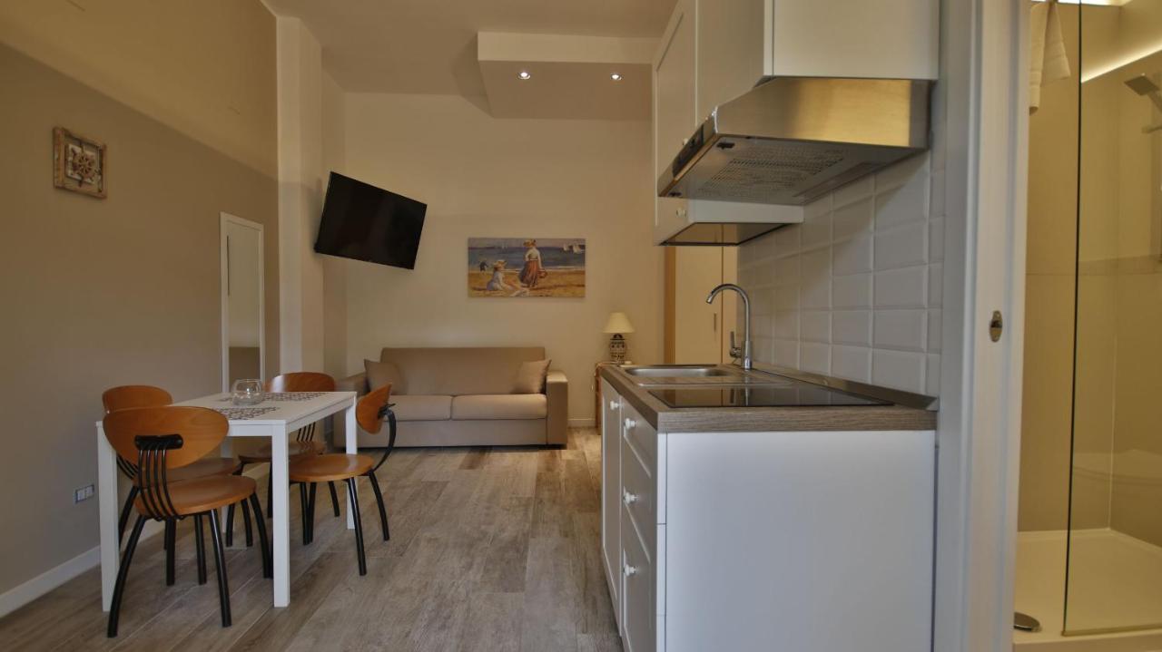 Casa Levante A 75 Mt Dalla Spiaggia Монополи Экстерьер фото