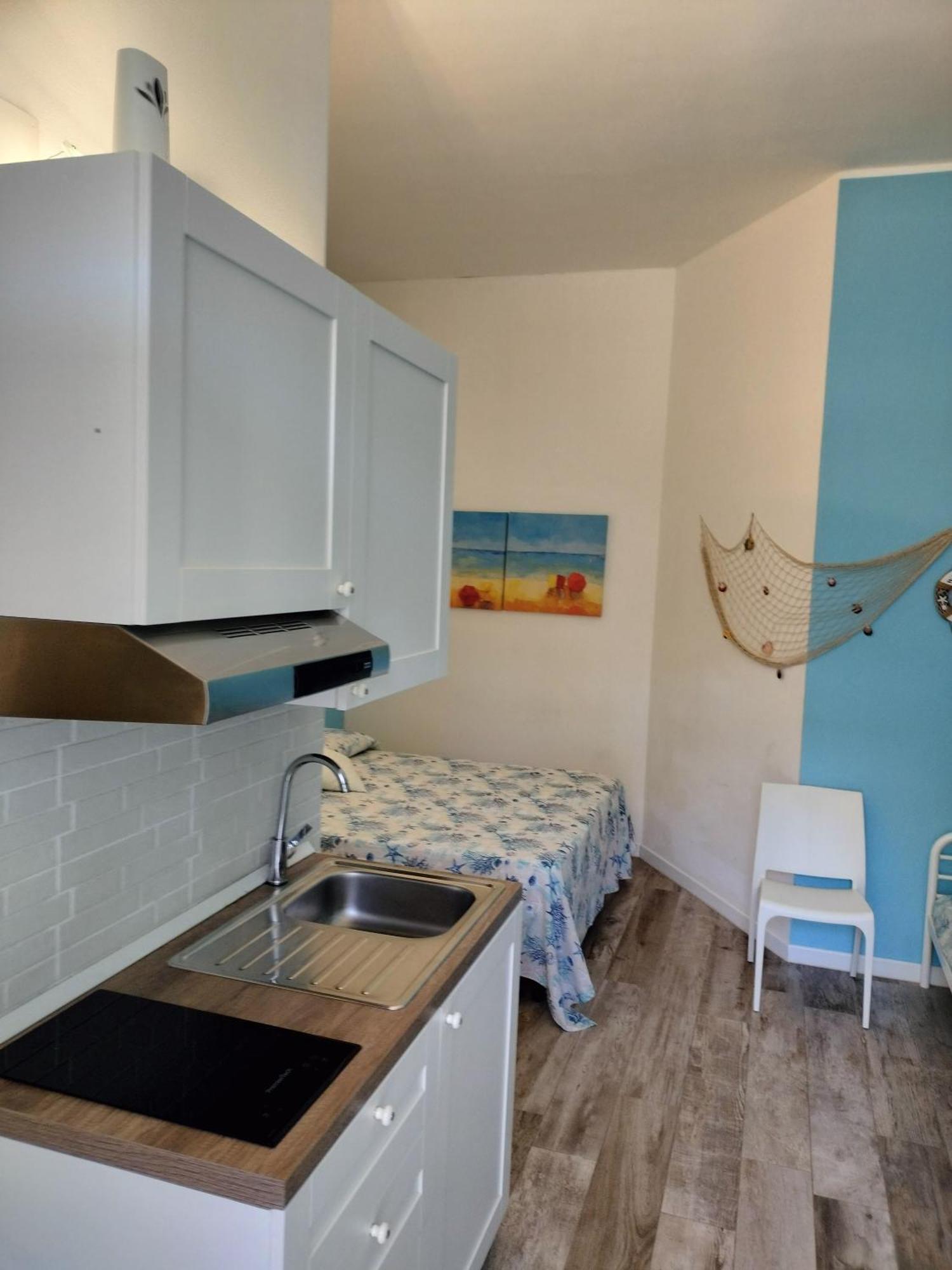 Casa Levante A 75 Mt Dalla Spiaggia Монополи Экстерьер фото