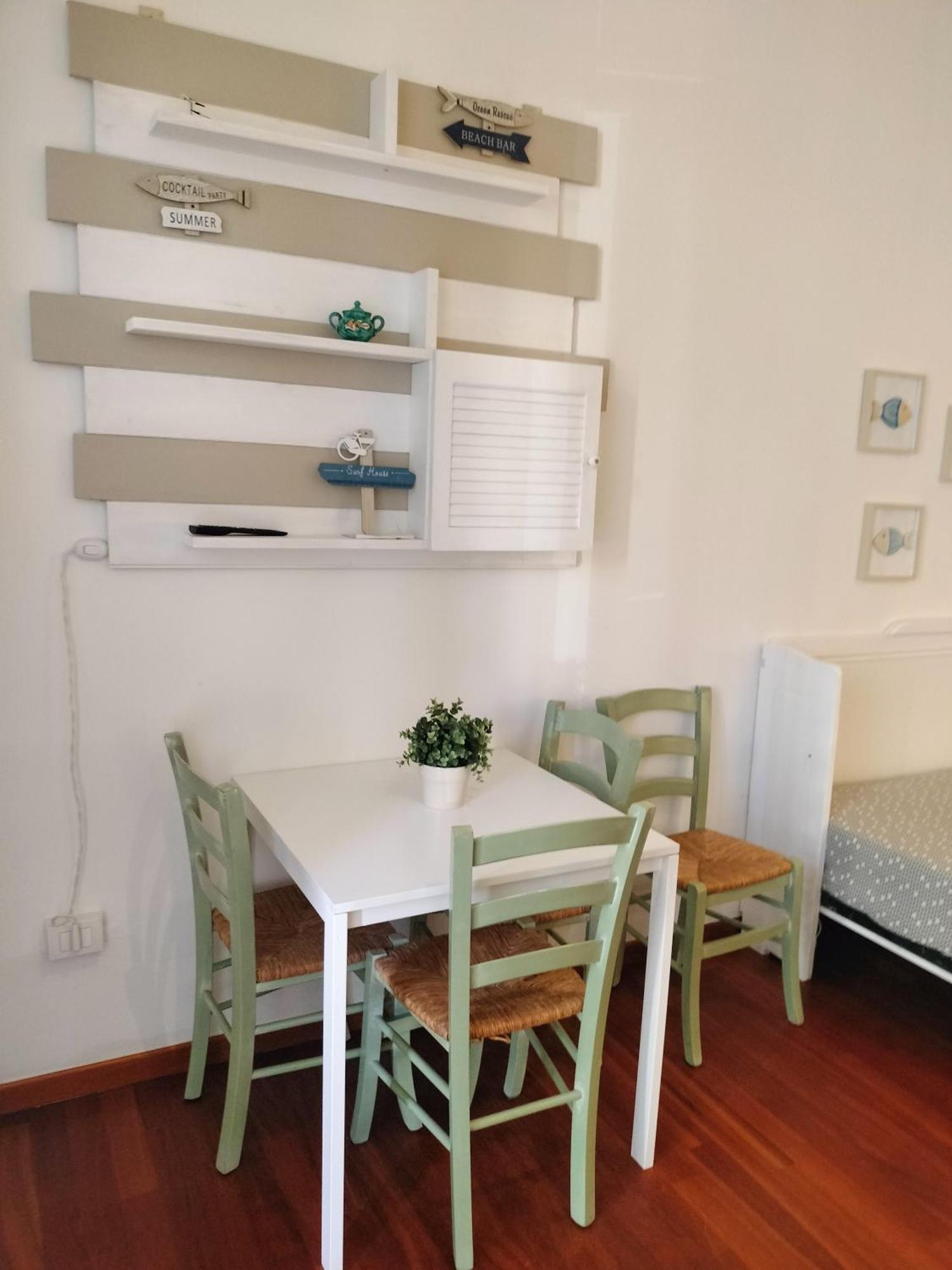 Casa Levante A 75 Mt Dalla Spiaggia Монополи Экстерьер фото